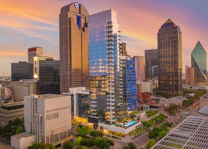 Hall Arts Residences luxury tower
